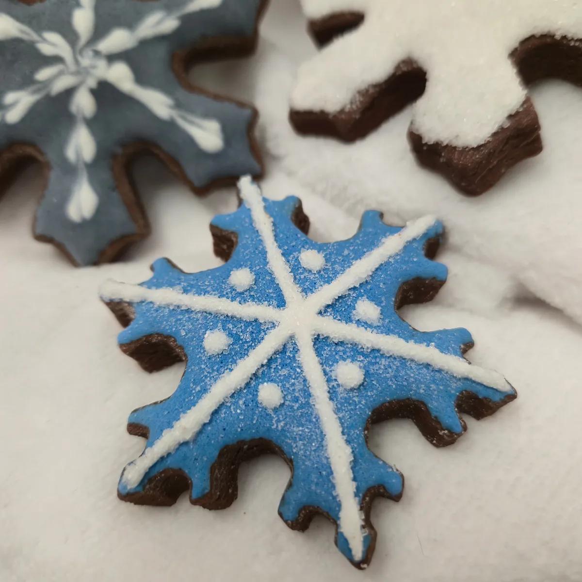 Bolachas Personalizadas - Flocos de Neve - Bolos de aniversário no Porto | Bento Cakes, Cake Design, Bolachas Decoradas | Porto | Sahri Dessert Art