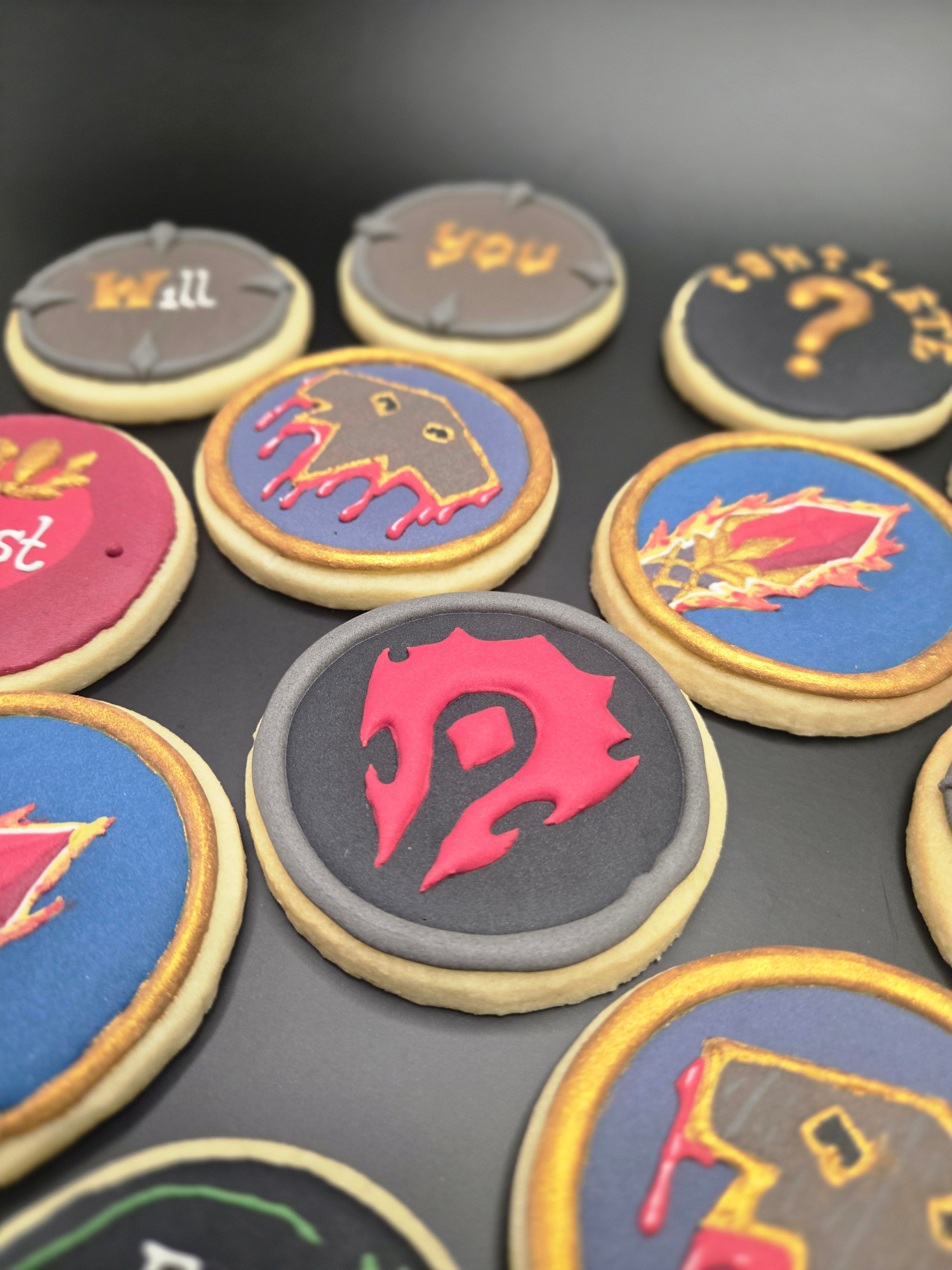 Bolachas Geek Personalizadas - World of Warcraft - Bolos de aniversário no Porto | Bento Cakes, Cake Design, Bolachas Decoradas | Porto | Sahri Dessert Art