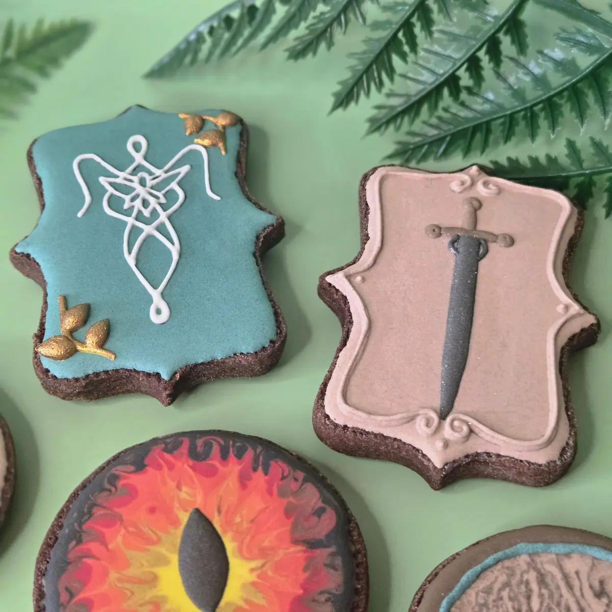 Bolachas Geek Personalizadas - Lord of the Rings - Bolos de aniversário no Porto | Bento Cakes, Cake Design, Bolachas Decoradas | Porto | Sahri Dessert Art