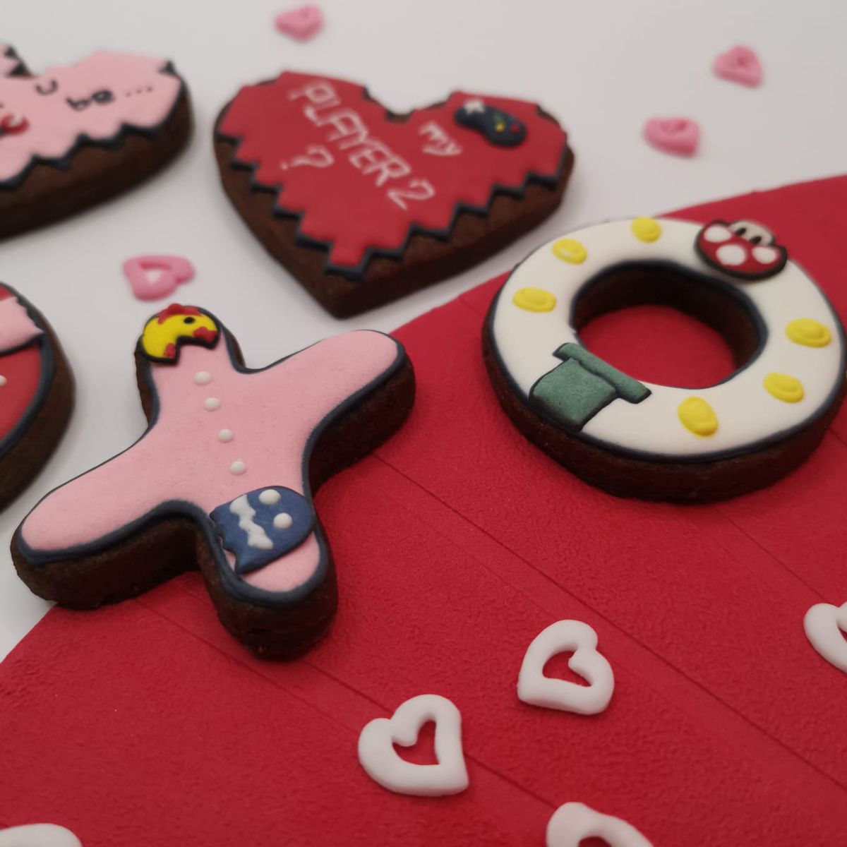 Bolachas Geek Personalizadas - Dia dos Namorados 2026 - Bolos de aniversário no Porto | Bento Cakes, Cake Design, Bolachas Decoradas | Porto | Sahri Dessert Art