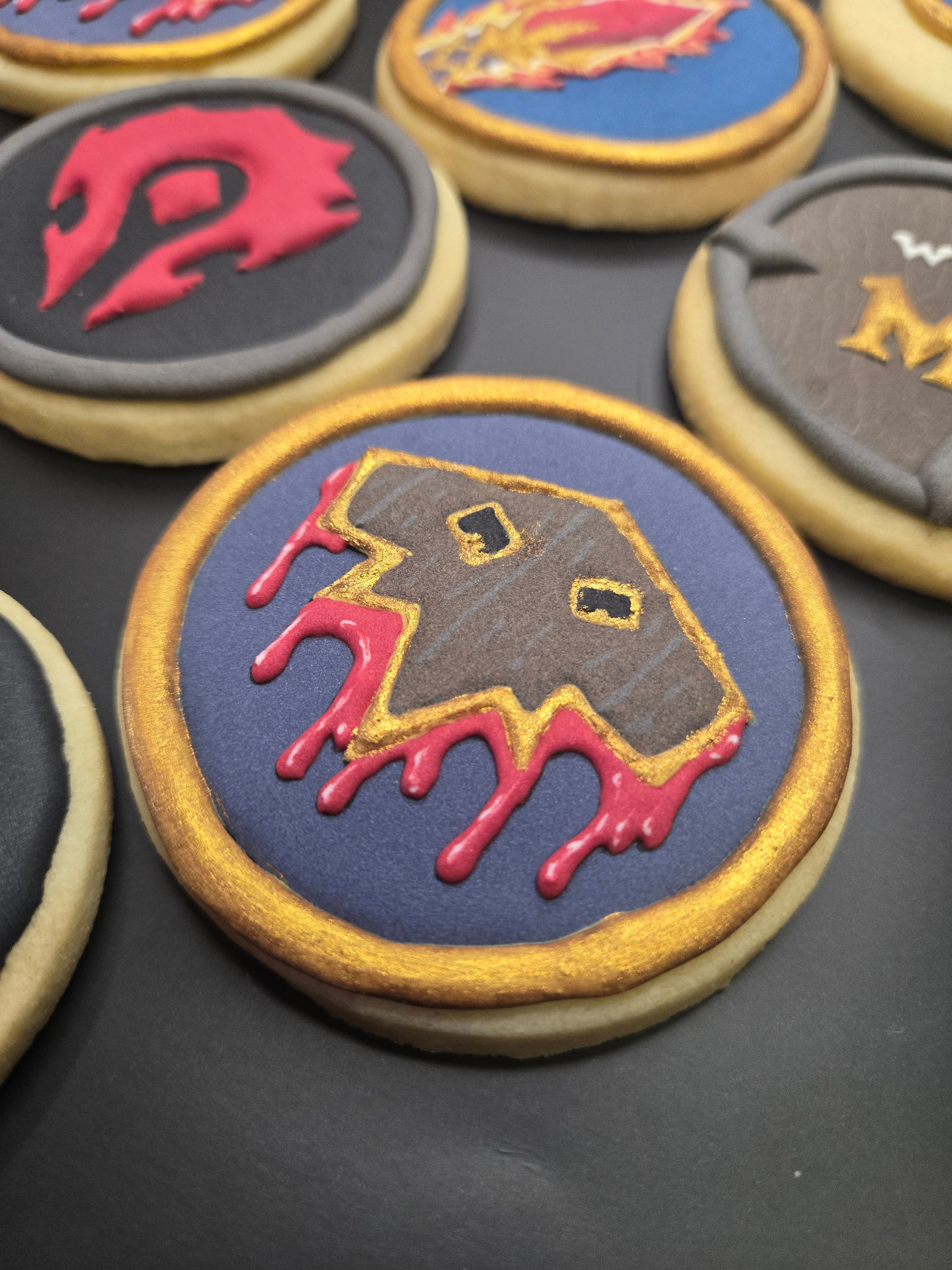 Bolachas Geek Personalizadas - World of Warcraft - Bolos de aniversário no Porto | Bento Cakes, Cake Design, Bolachas Decoradas | Porto | Sahri Dessert Art