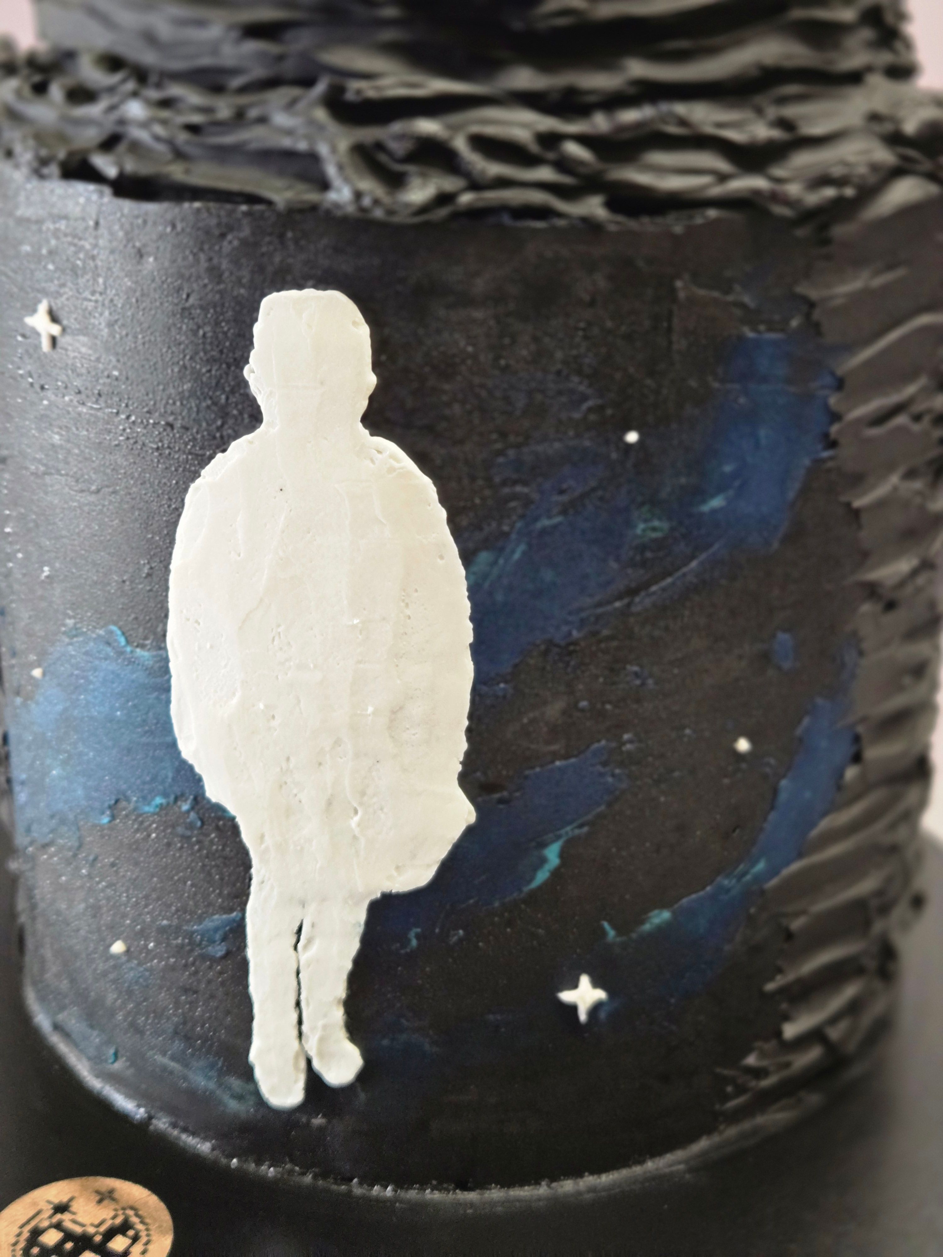 Bolo de aniversário geek personalizado - Stranger Things - Bolos de aniversário no Porto | Bento Cakes, Cake Design, Bolachas Decoradas | Porto | Sahri Dessert Art