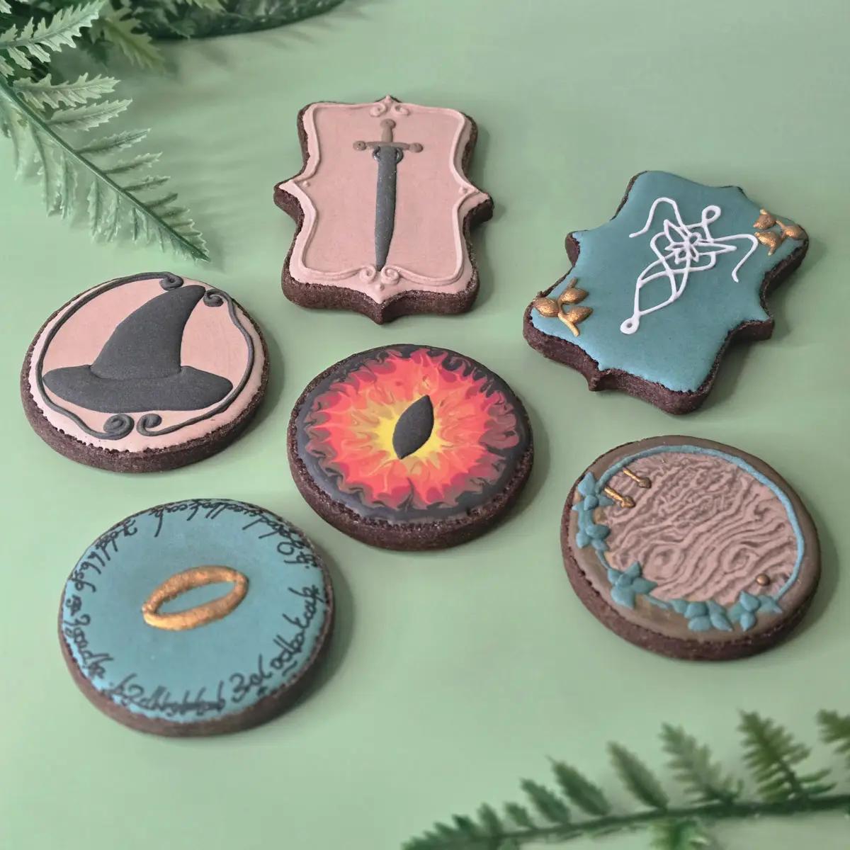 Bolachas Geek Personalizadas - Lord of the Rings - Bolos de aniversário no Porto | Bento Cakes, Cake Design, Bolachas Decoradas | Porto | Sahri Dessert Art