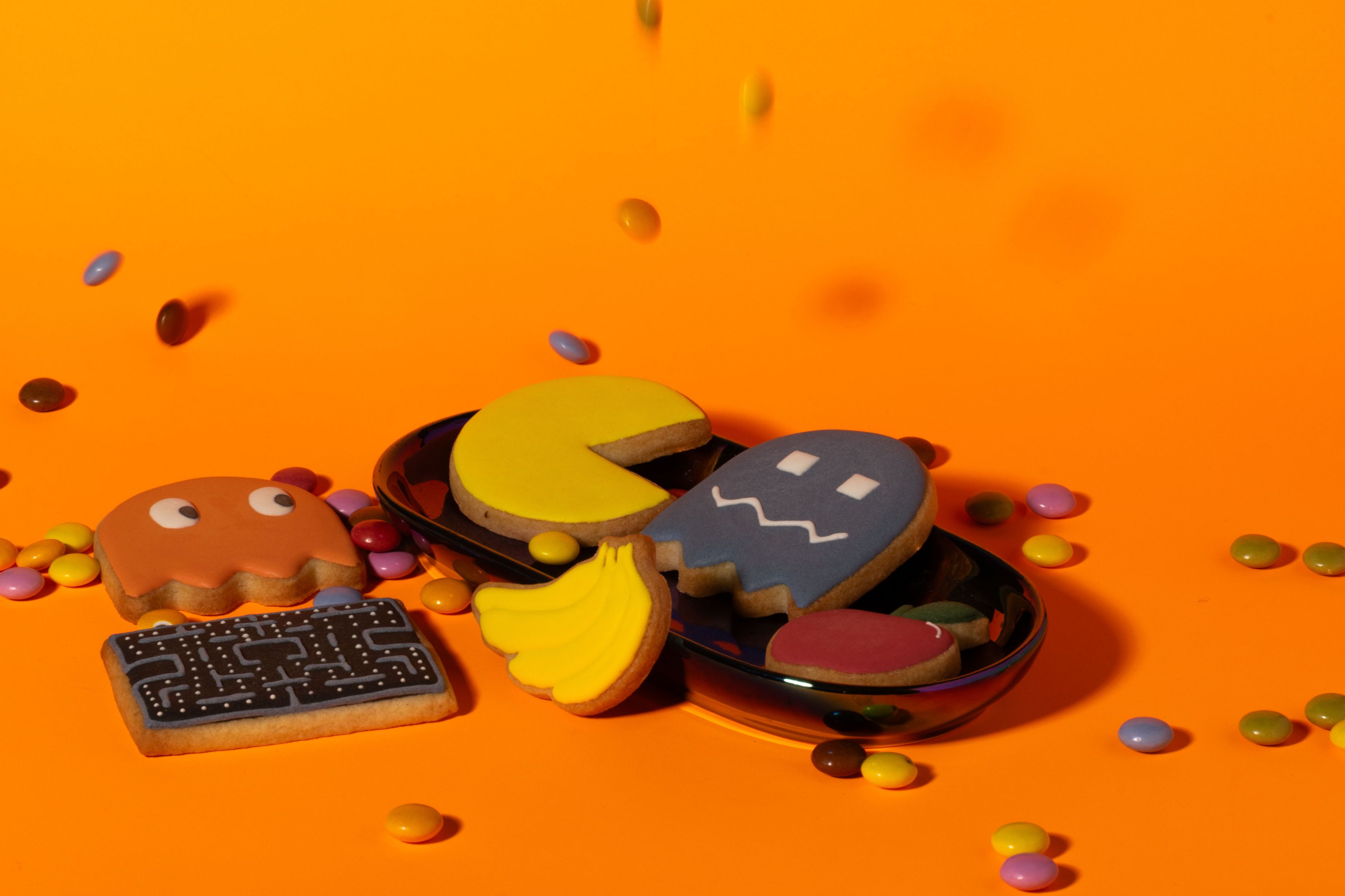 Bolachas Geek Personalizadas - Pacman - Bolos de aniversário no Porto | Bento Cakes, Cake Design, Bolachas Decoradas | Porto | Sahri Dessert Art